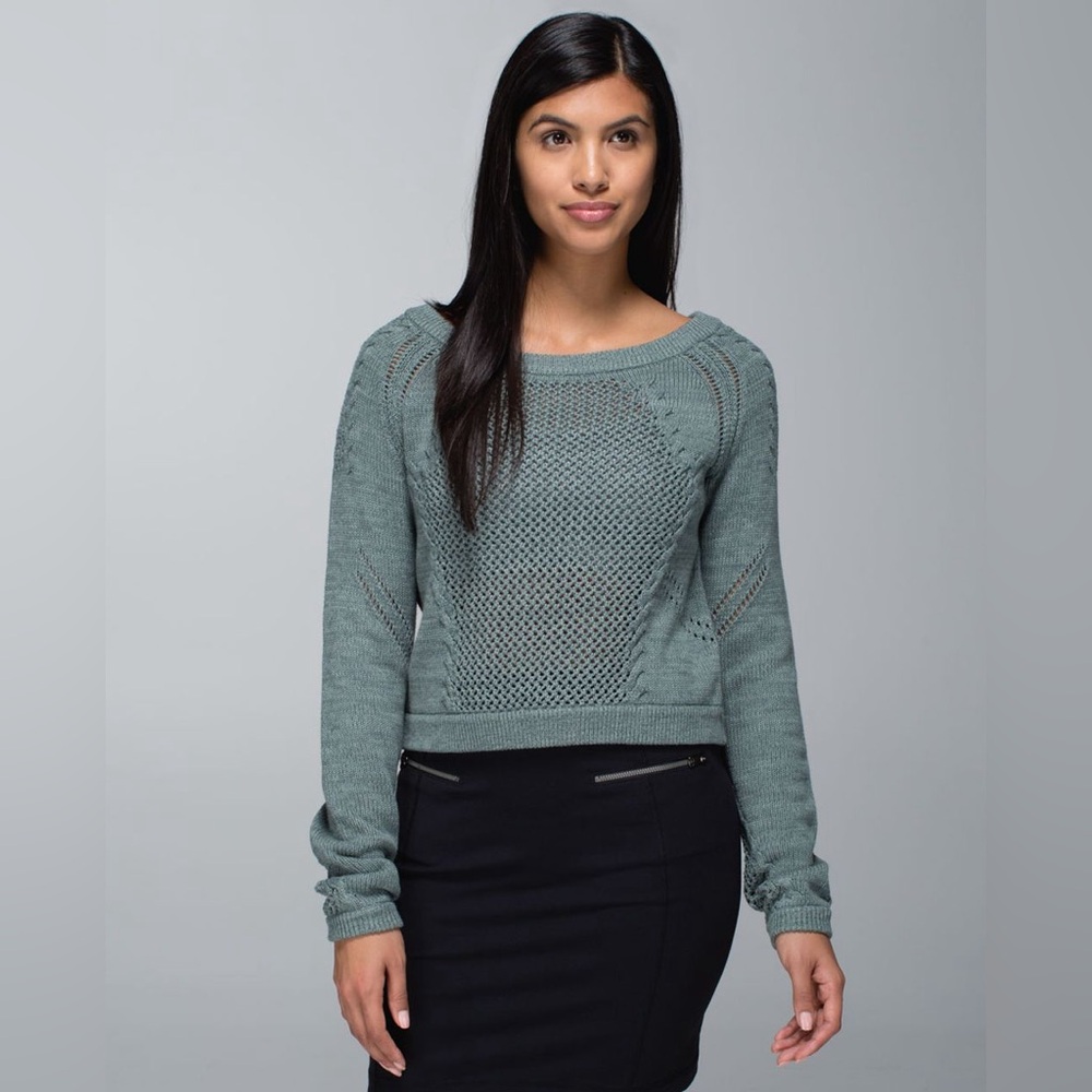 Lululemon Be Present Pullover